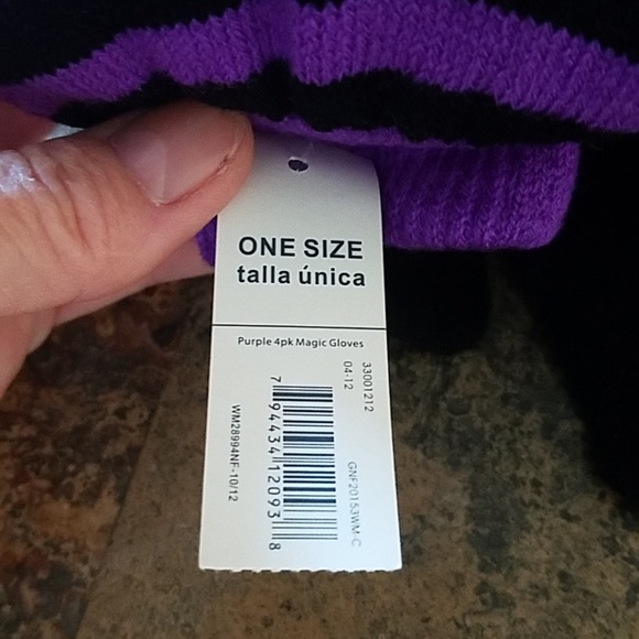 Girl's mittens - Picture 3 of 3